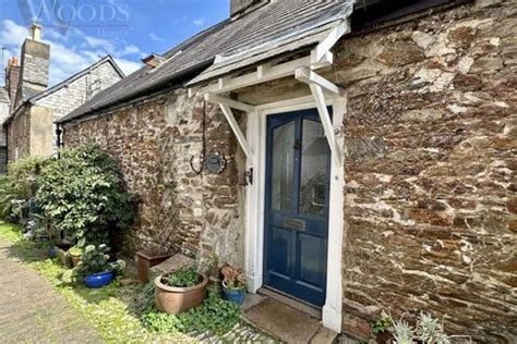 tudor cottage totnes for sale